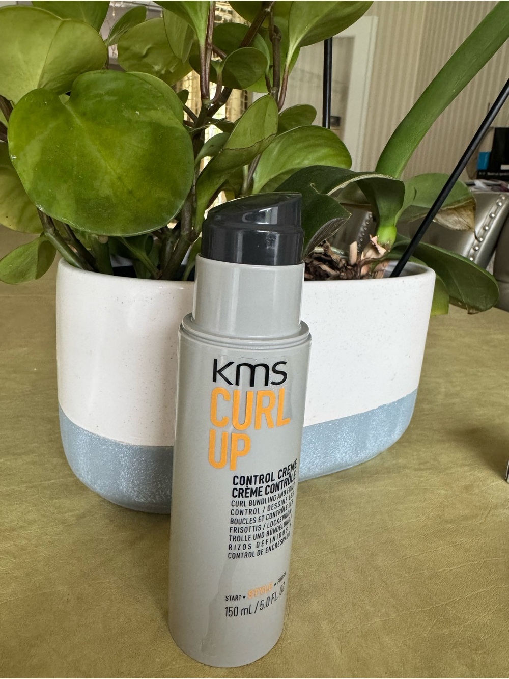 KMS Curl Up Control Creme